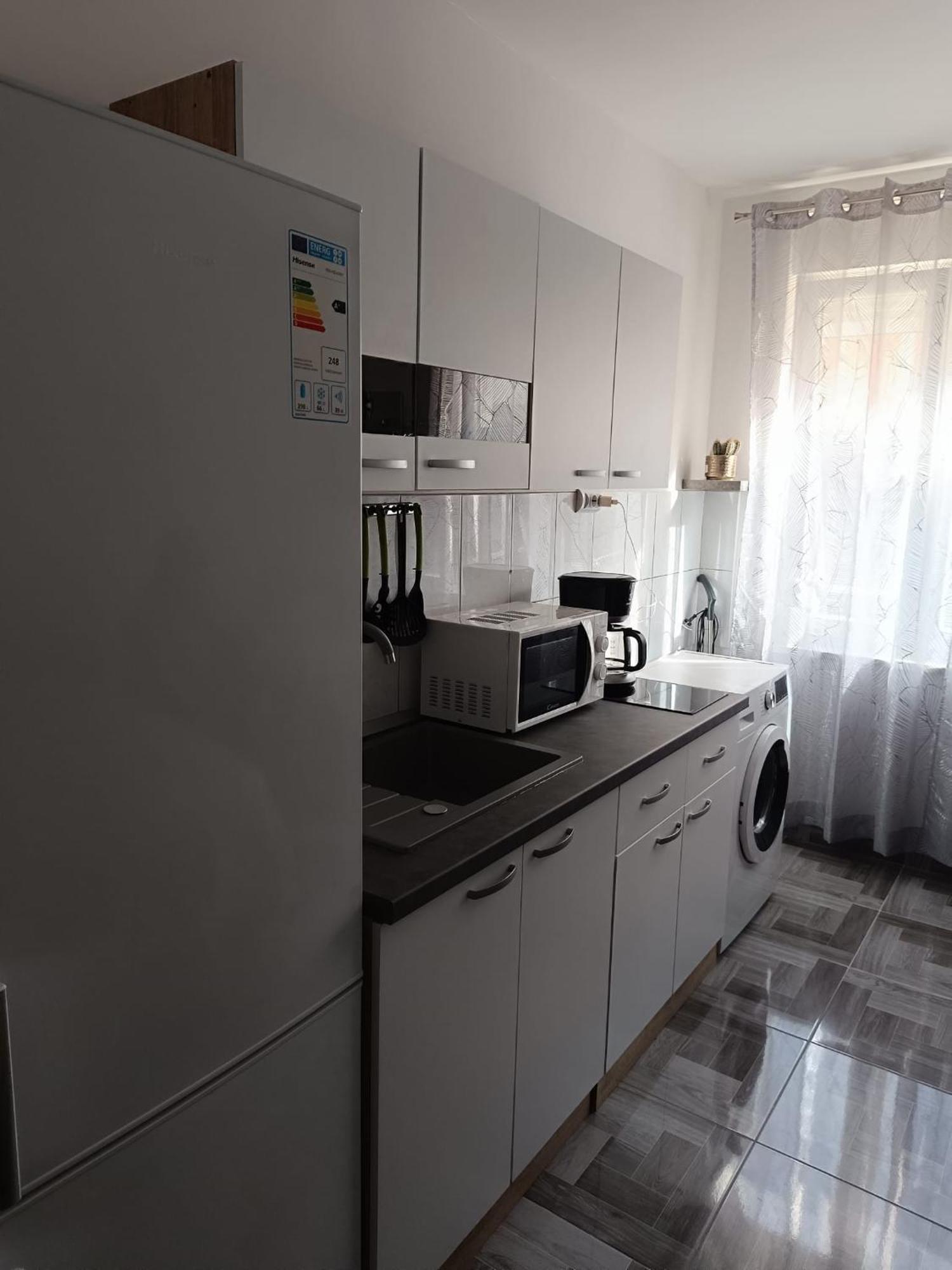 Novi studio apartman Emda u centru Splita Esterno foto