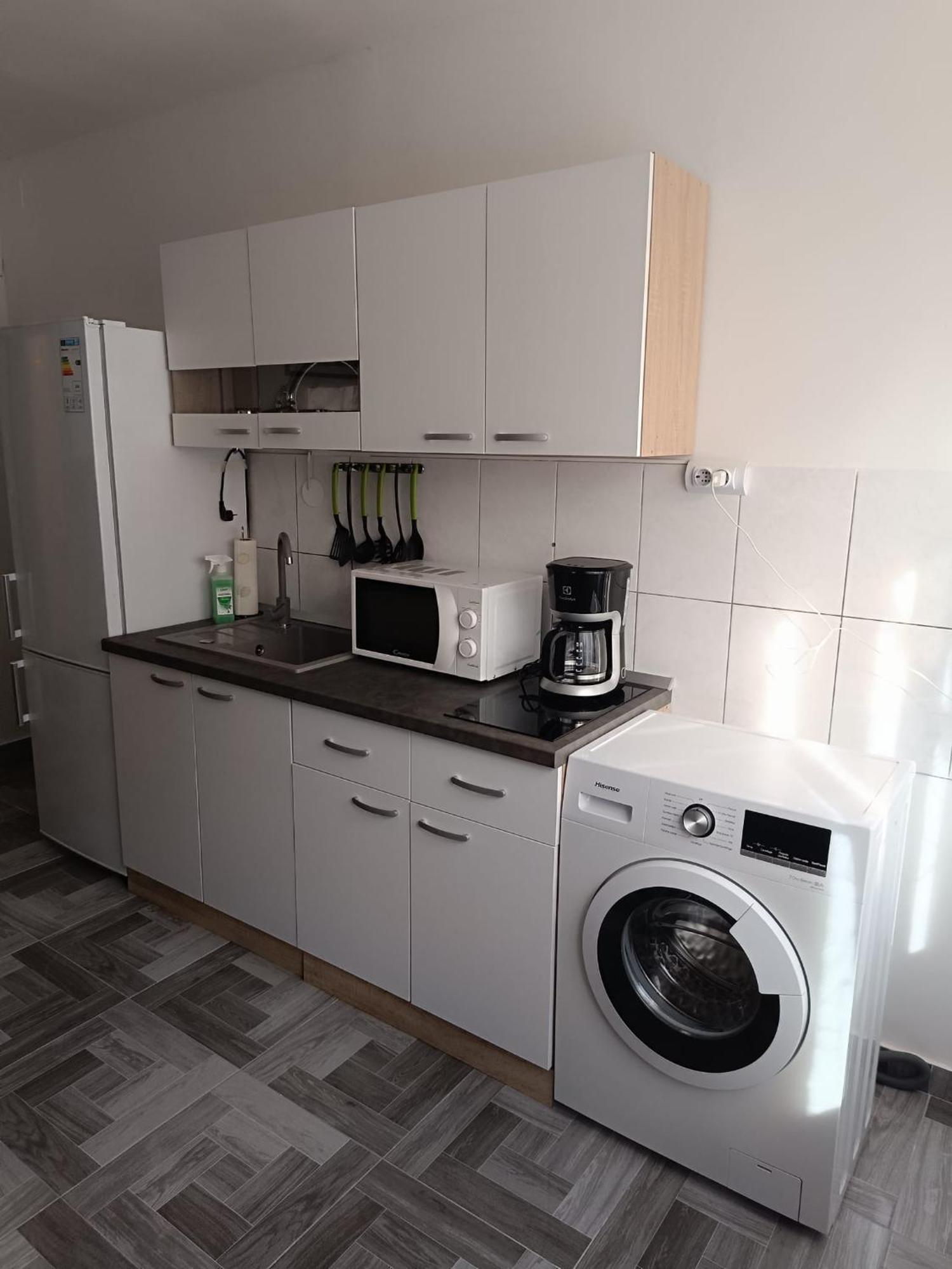 Novi studio apartman Emda u centru Splita Esterno foto