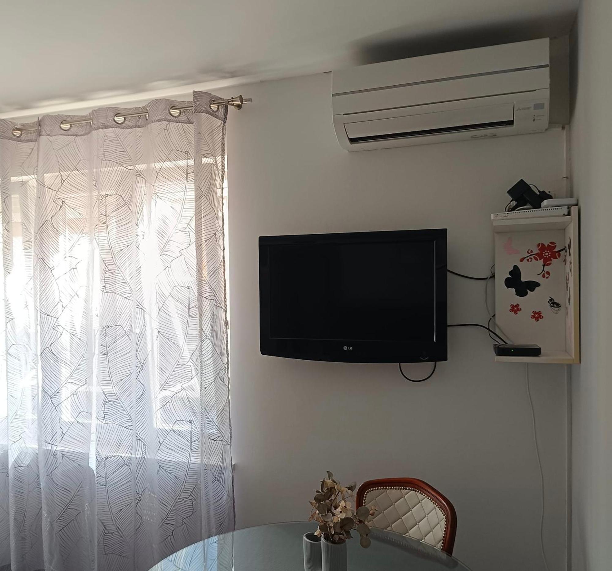 Novi studio apartman Emda u centru Splita Esterno foto