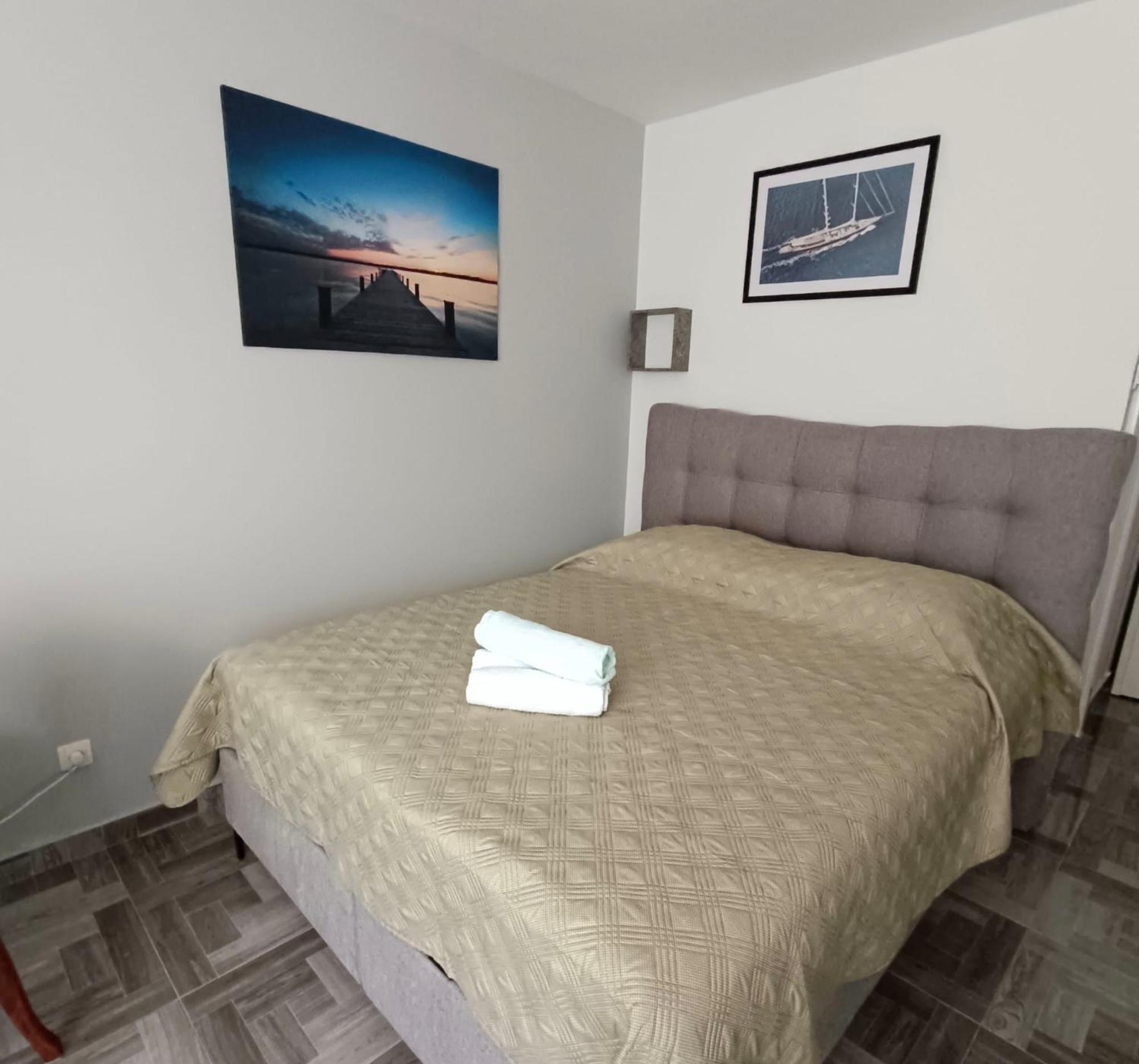 Novi studio apartman Emda u centru Splita Esterno foto
